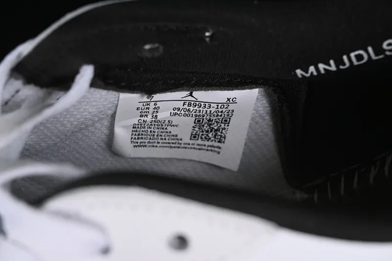 All categories Air Jordan Jordan series basketball shoes Air Jordan 1 Low Z version Air Jordan 1 Low "85 Metallic BLack" AJ1 Joe 1 metallic white and blue FB9933-102